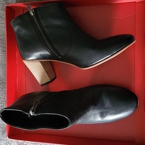 Johnson & Murphy Black Bootie